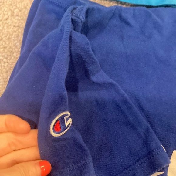 Champion Shirts (2) - Picture 7 of 7